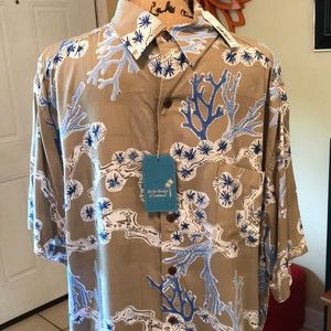 Roundtree and Yorke Caribbean shirt